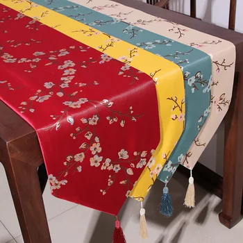 Klasszikus Új Kínai Stílusú, Madarak, Virágok, asztali Futó Piros Hímzés Táblázat Zászló Dekoráció Esküvői Party Bojtos