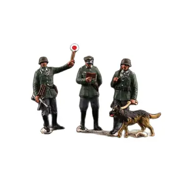 1/72 Méretarányú német Sentinel Csendőrség Ellenőrző csoport 3 Katonák+kutyák Ábra Baba Modell Kijelző Doboz Gyűjtemény Rajongó Ajándék Játékok