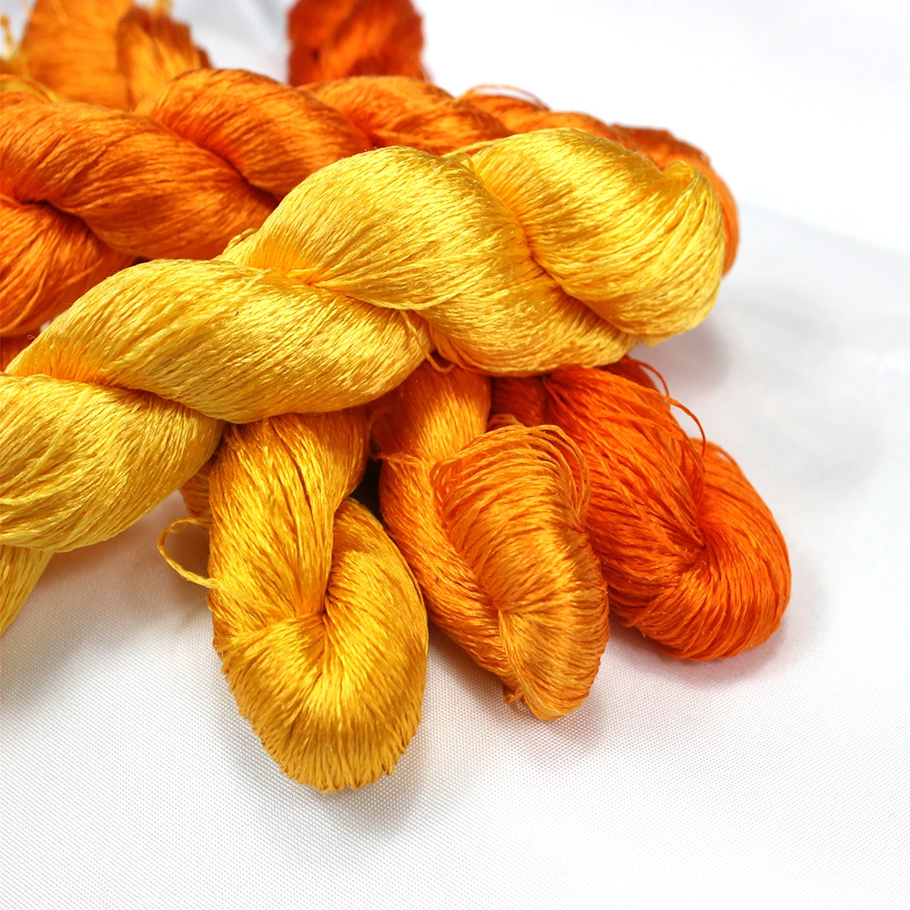 100% selyem szál kézi hímzés hímezni cross stitch 1db 400m selyem hímzés szál sárga sorozat 10 tiszta színek . ' - ' . 1